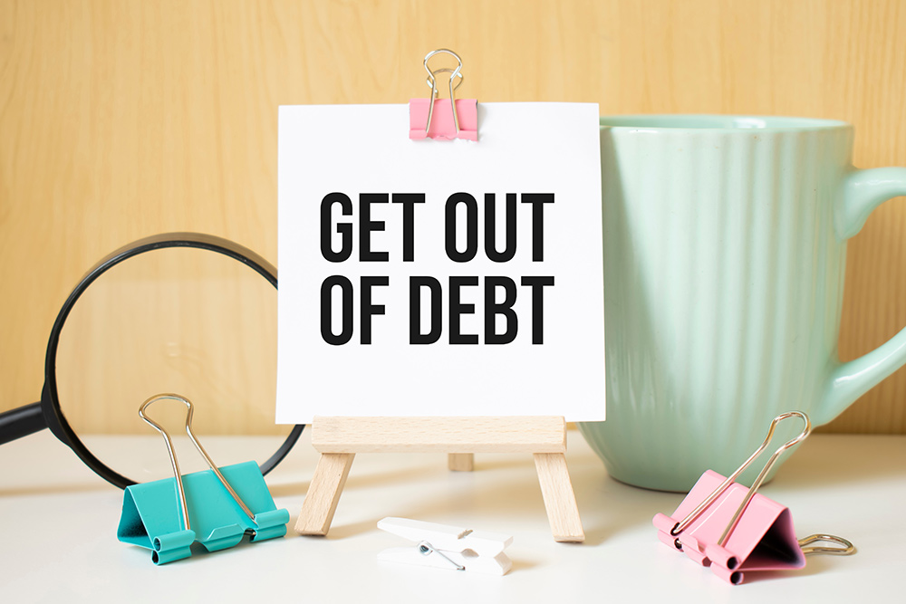 How to pay off credit card debt